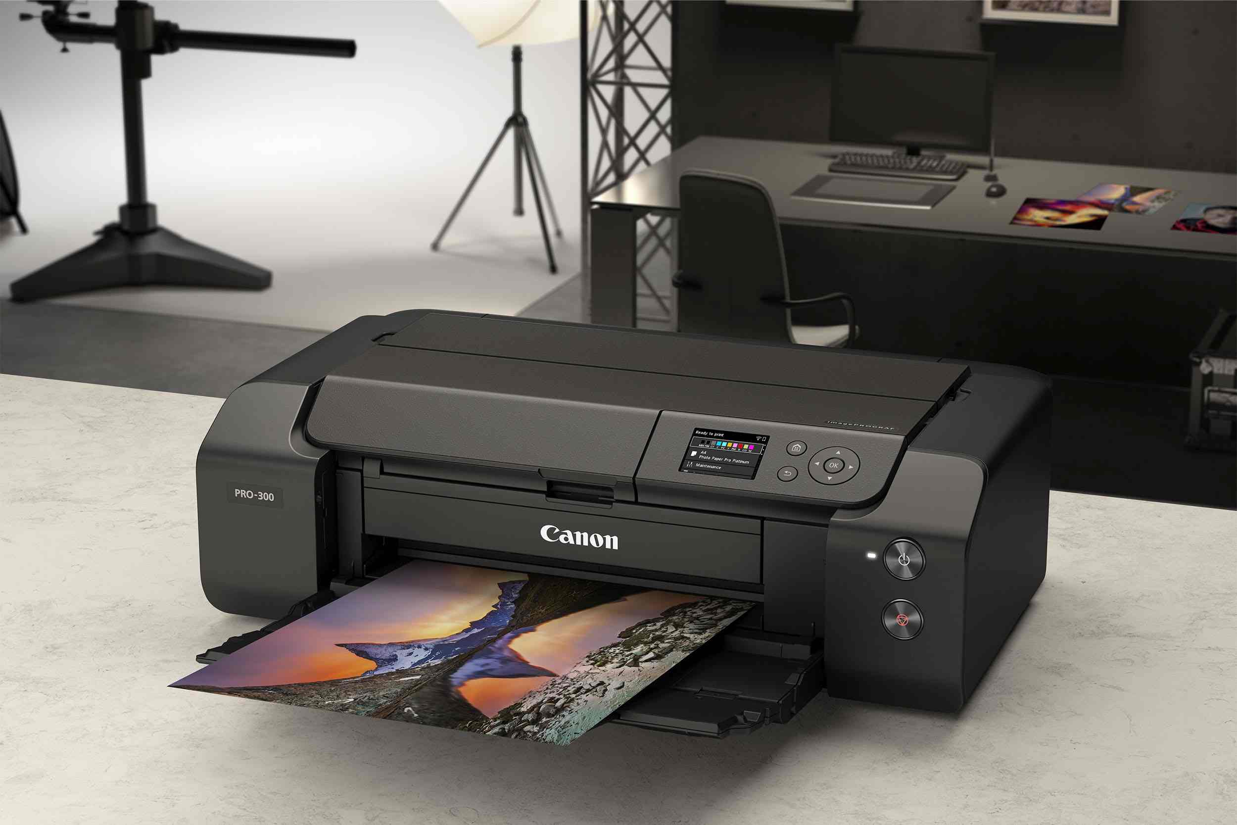 Canon ImagePROGRAF PRO-300 Printer Foto Profesional dengan Sistem Tinta 10 Warna