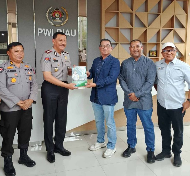 Butuh Bantuan, Warga Riau Bisa Hubungi Call Center Polisi 110