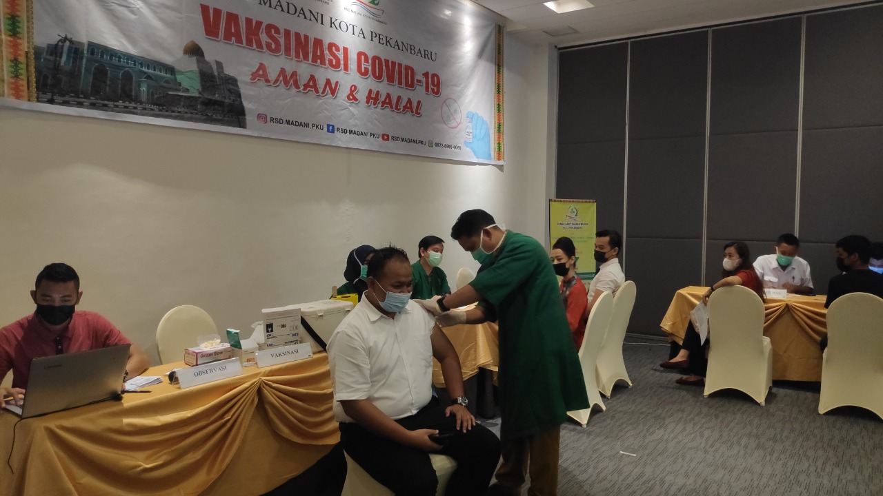 Seluruh Karyawan Telah Divaksin, Hotel Ayola Aman Dikunjungi