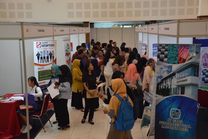 400 Lowongan Kerja Tersedia di Job Fair SMKN 2 Pekanbaru