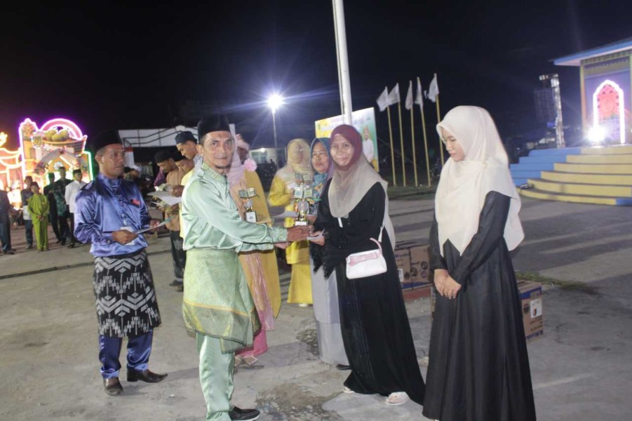 Adi Chandra Hadiri Penutupan MTQ ke-56 Kecamatan Kateman, Tegaskan Dukungan DPRD untuk Syiar Islam