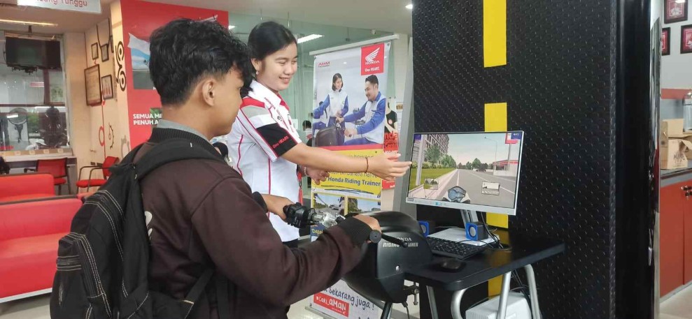 CDN Riau Siapkan Alat Bantu Belajar Berkendara Sepeda Motor yang Aman Bagi Pelajar