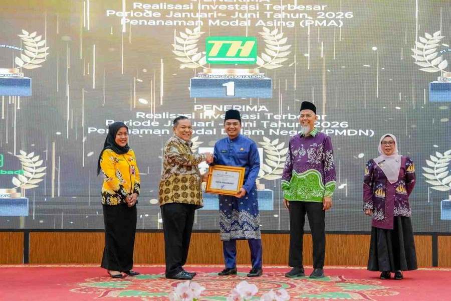 Investasi Pekanbaru Tembus Rp7,35 Triliun, Raih Peringkat I Riau Investment Award 2026