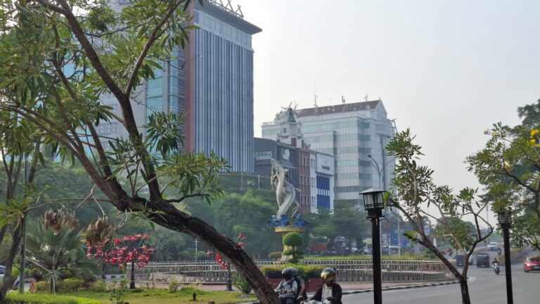 Baru Sehari Sekolah Normal, Udara Pekanbaru Kembali Tidak Sehat