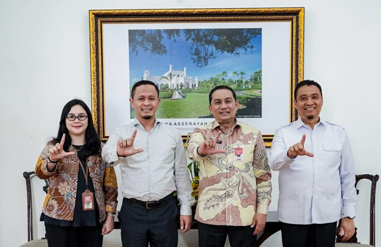 Walikota Pekanbaru Tekan Direksi BUMD: Jangan Sekadar Sehat, Harus Berdampak ke Warga