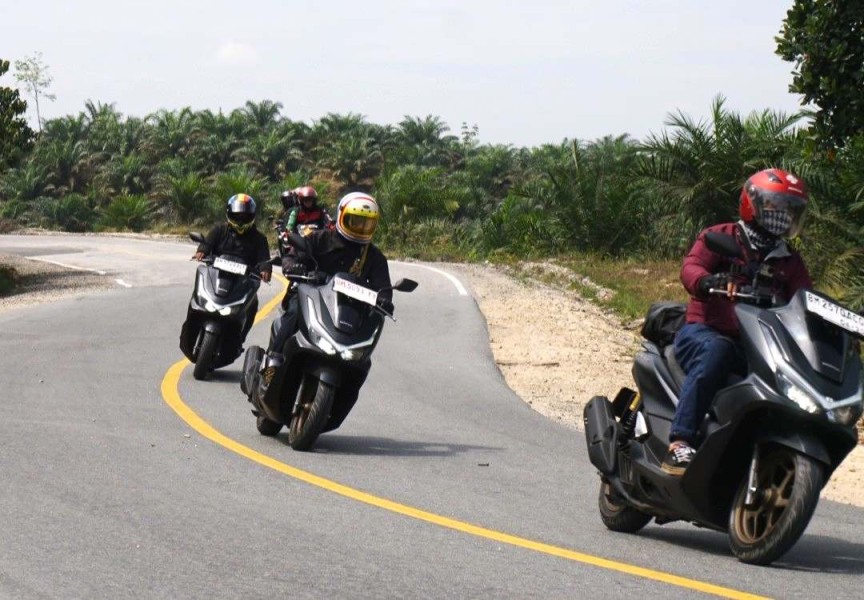 CDN Riau Beberkan Tips dan Etika Konvoi Kelompok Tetap Cari_Aman di Jalan