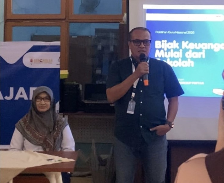 FIFGROUP Edukasi 85 Siswa SMKN 4 Pekanbaru, Bekali Generasi Muda Kelola Keuangan