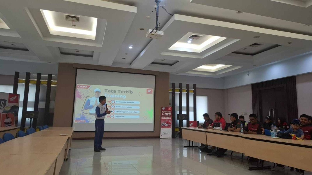 Sebelum Rolling City, Instruktur Capella Honda Ingatkan Biker Utamakan Keselamatan