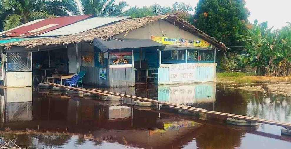 Banjir di Pusako, Pemkab Siak Dirikan Dapur Umum