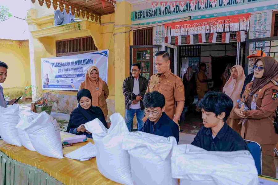 Agung Nugroho Cek Pelayanan Kelurahan dan Kesiapan Kopdes Merah Putih