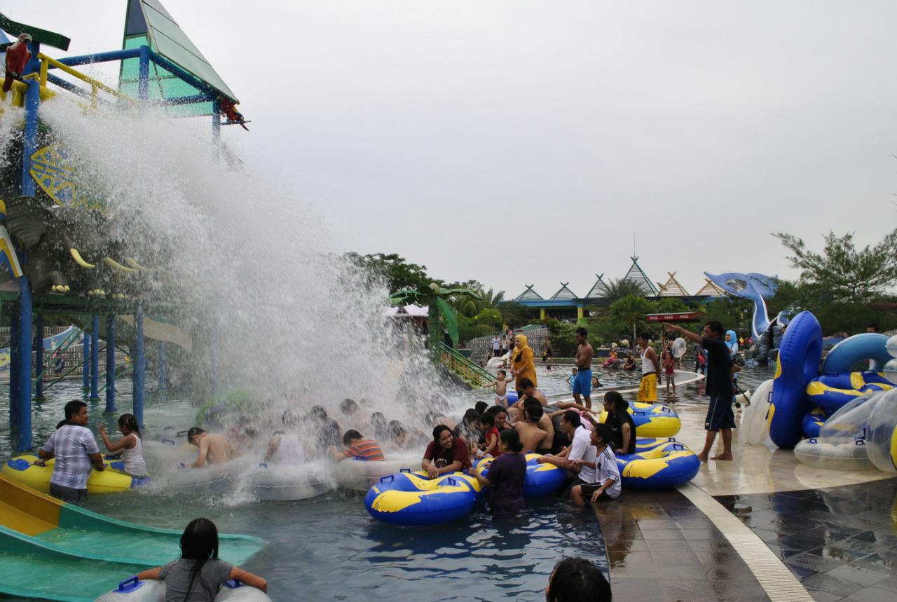 Nikmati Libur Idulfitri di Labersa Waterpark Riau Fantasi, Tiket Masuk Hanya Rp50 Ribu