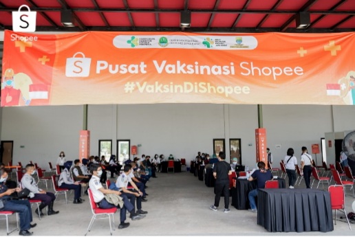 Dukung Pemulihan Ekonomi Shopee Hadirkan Pusat Vaksinasi Covid-19