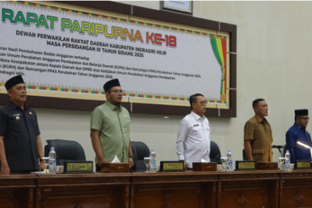 Bupati Inhil Hadiri Paripurna ke-18 Masa Persidangan III Tahun Sidang 2025 DPRD