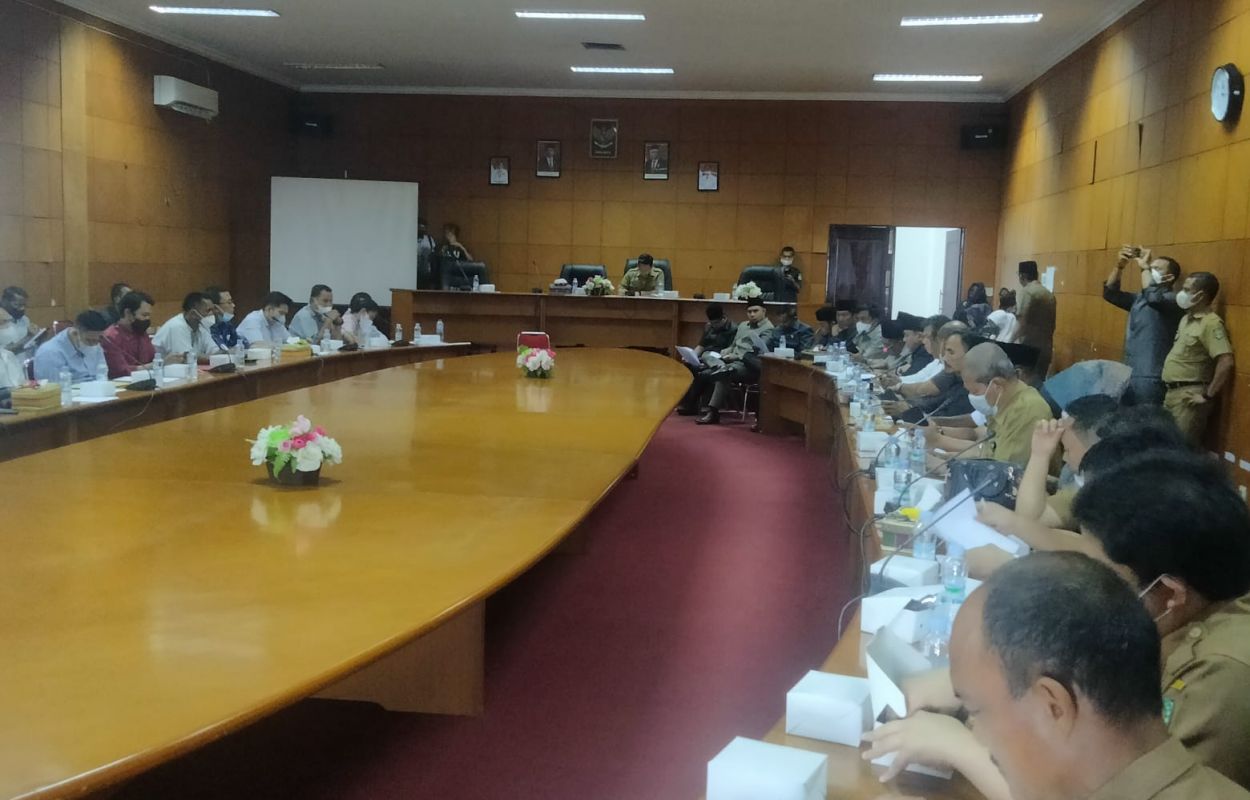 Bahas Harga Sawit, DPRD Siak Hearing bersama Sejumlah PKS