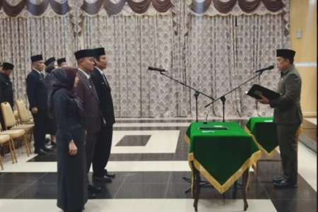 Penyesuaian Struktur Organisasi dan Tata Kerja (SOTK) Baru, Sekda Inhu Lantik 11 Pejabat