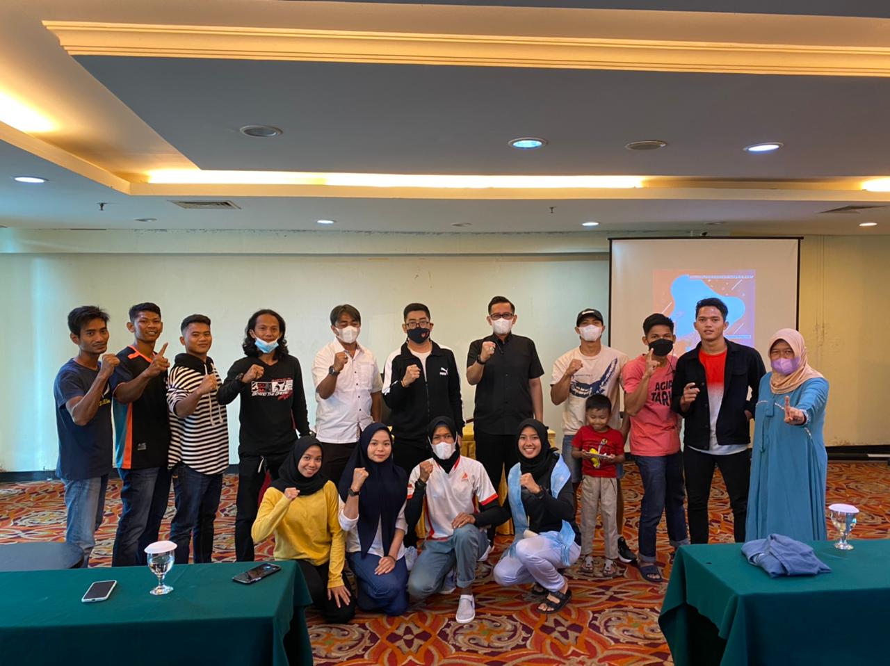 Mantapkan Atlet Jelang PON, Panjat Tebing Riau Training Motivasi