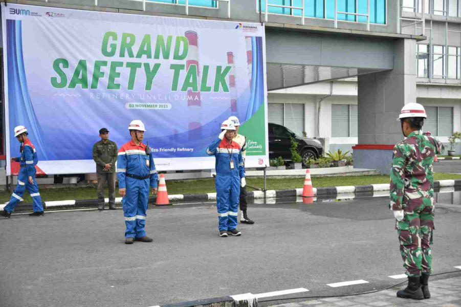 Gelar Grand Safety, PT KPI Unit Dumai Fokus Keamanan dan Kinerja Lingkungan