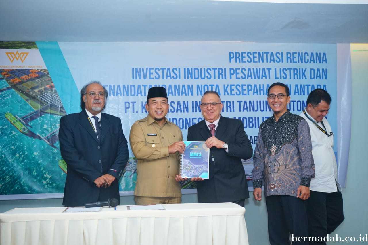 Produsen Kendaraan Udara Elektrik Indonesia Tertarik Investasi di KITB Siak
