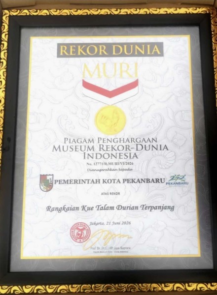 Festival Kue Talam Durian Hari Jadi Pekanbaru, 1 Kilometer Catat Rekor MURI