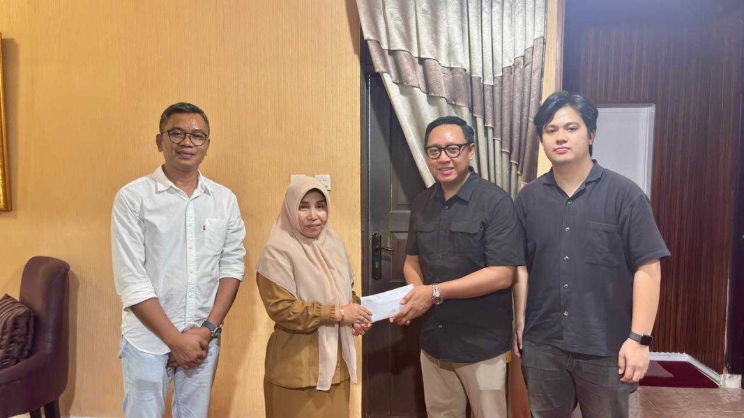 Astra Internasional Serahkan Bantuan Duka Keluarga Almarhum Zulmansyah
