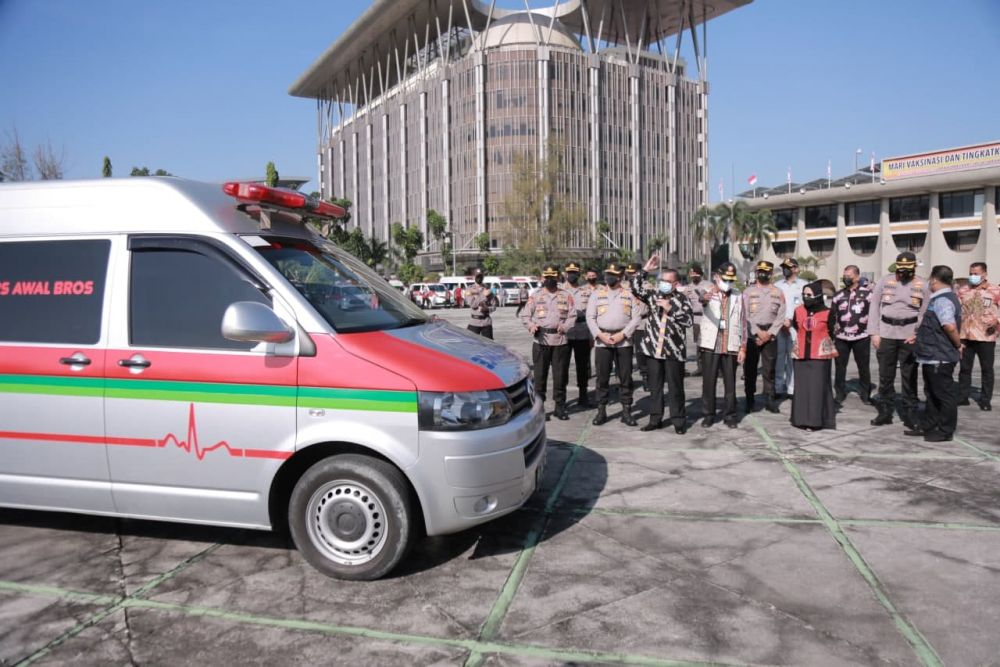 Pemprov Riau Sediakan 60 Ambulans Jemput Pasien Covid Isoman