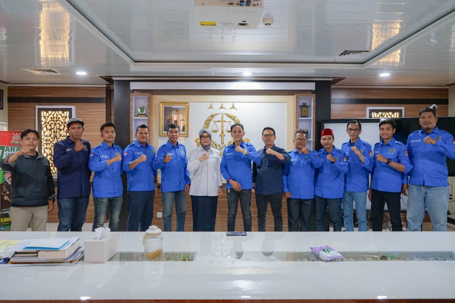 Audiensi dengan Kajari, PWI Pokja Pekanbaru Bicara Edukasi Hukum untuk Masyarakat