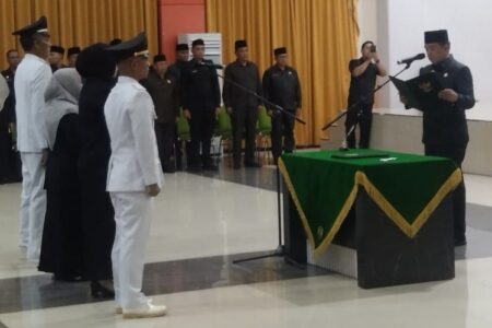 Sekda Inhu Lantik 116 Pejabat Eselon III dan IV, Mayoritas Camat-Lurah Dimutasi