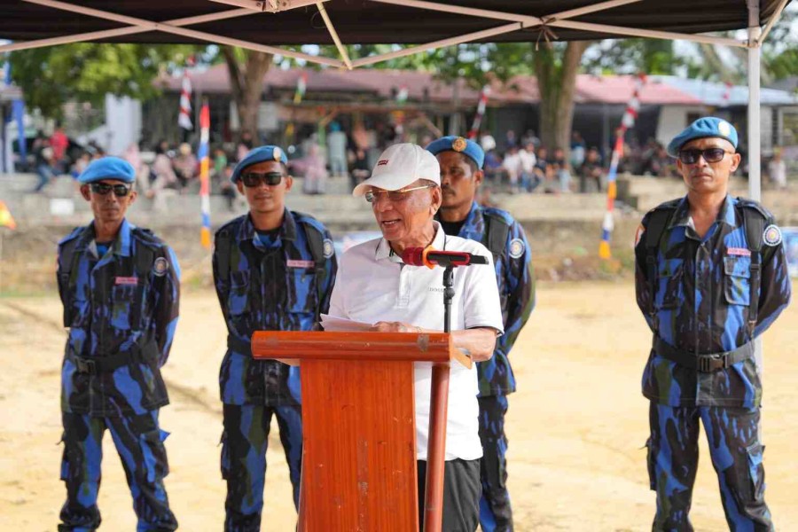 Bupati Rohil Buka Turnamen Sepak Bola Bupati Cup Rayon 2, Diikuti Klub dari 11 Kecamatan