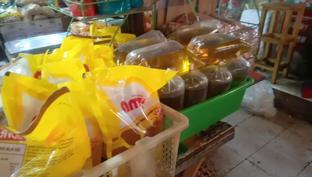 Harga Minyak Goreng dan Bawang di Pekanbaru Stabil