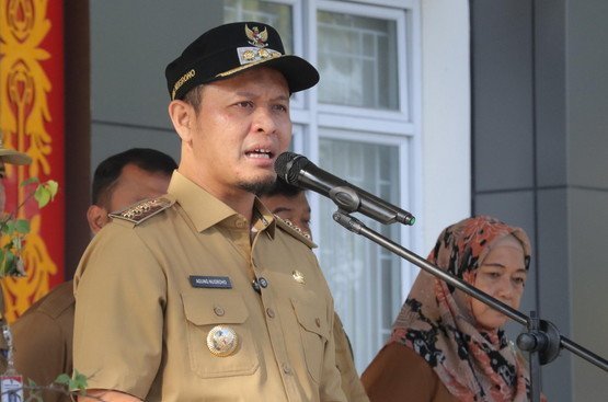 Walikota Minta Camat dan Satpol PP Tertibkan Pasar Tumpah Ahmad Yani