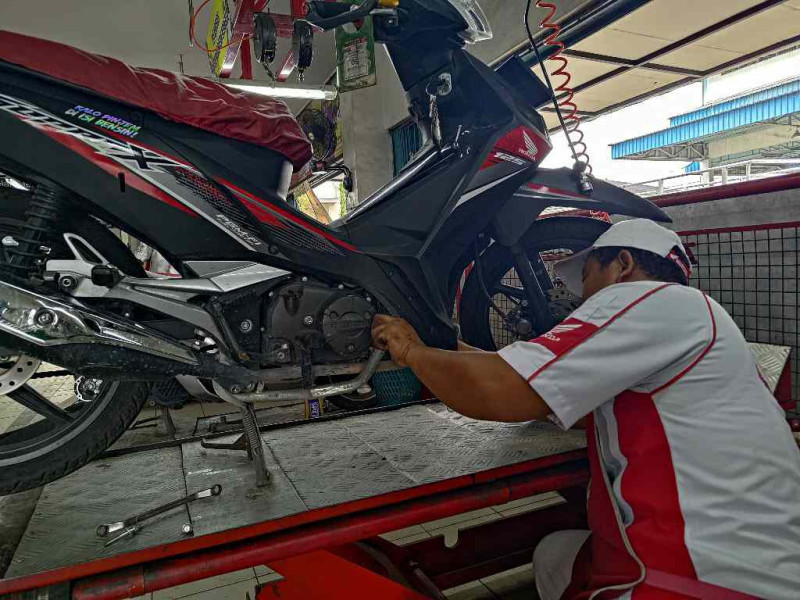 Capella Honda Permudah Konsumen Servis Sepeda Motor