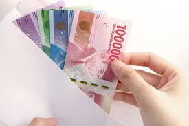 Disnaker Riau Terima 32 Laporan THR