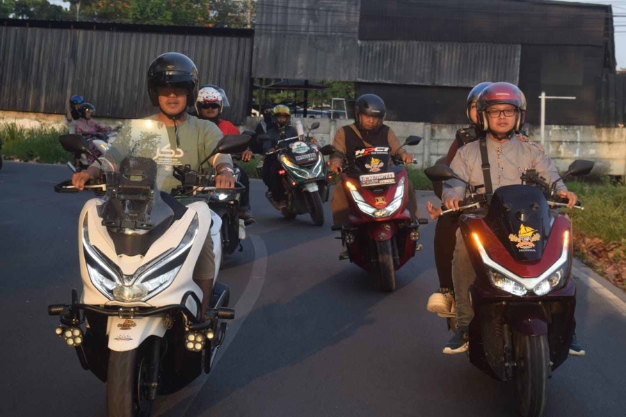 Gelar PCX Premium Movie Ride, Capella Honda Ajak Komunitas Seru Bersama