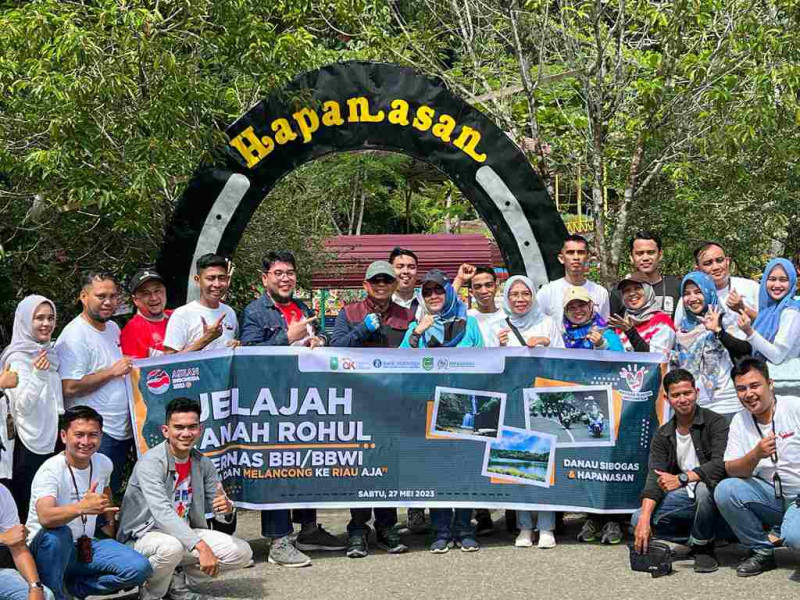 OJK Ajak Perbarindo Perkenalkan Wisata di Riau