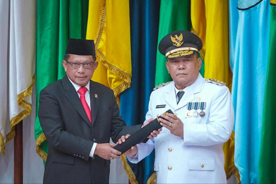 Mendagri Lantik SF Hariyanto Pj Gubernur Riau