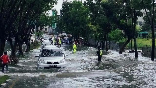 Banjir Masih Terjadi di Pekanbaru