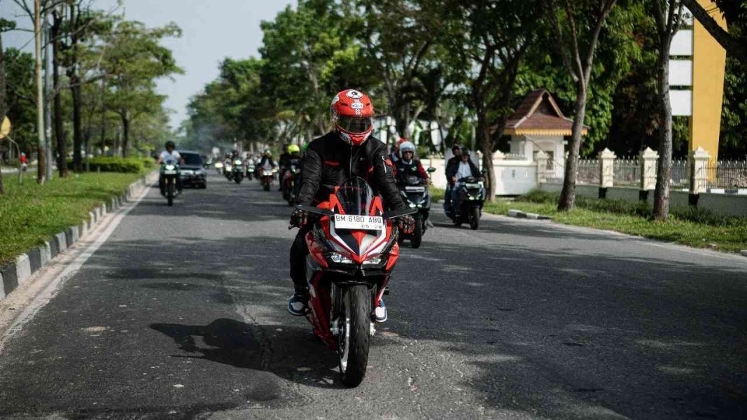 Capella Honda Kembali Beri Tips Berkendara Aman di Jalan Raya