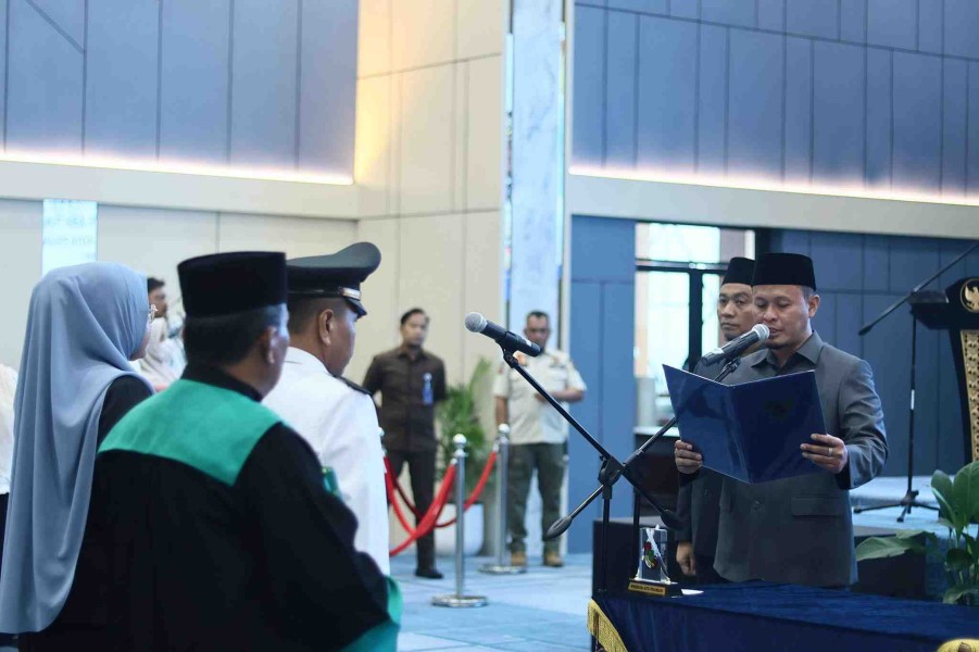 Walikota Pekanbaru Lantik 39 Pejabat Pengawas, Perkuat Kinerja OPD hingga Kelurahan