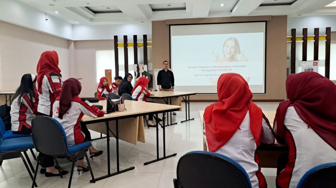 CDN Riau Tingkatkan Kapabilitas Frontline People Honda Lewat Program Training