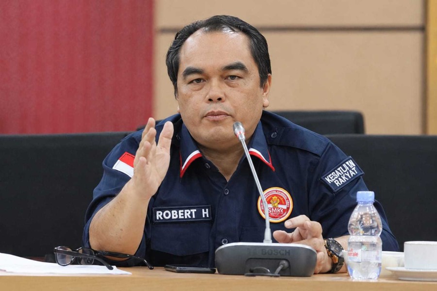 Forum LSM Riau Bersatu Desak OJK Periksa BRI Pekanbaru, Dugaan Instruksi Penagihan Hari Libur