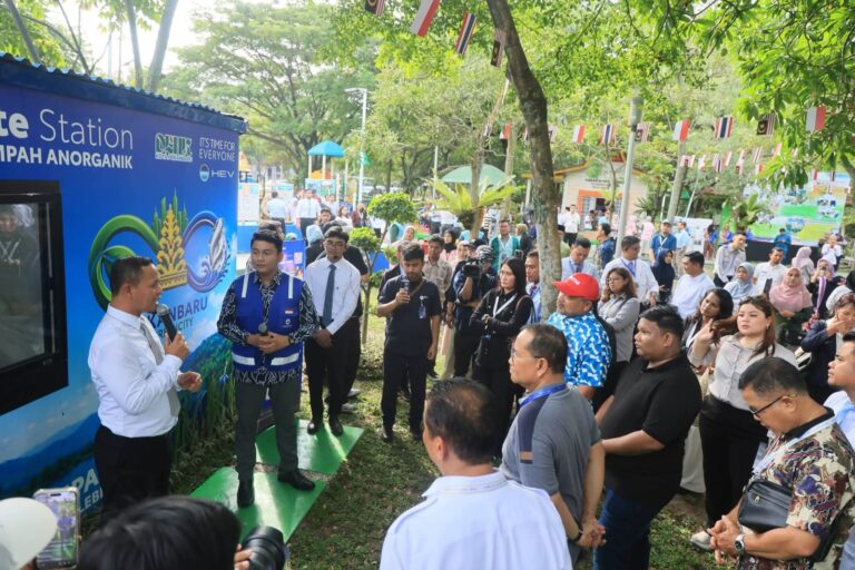 Pekanbaru Pamerkan Kota Hijau, Delegasi Tiga Negara Apresiasi Inovasi Pengelolaan Sampah