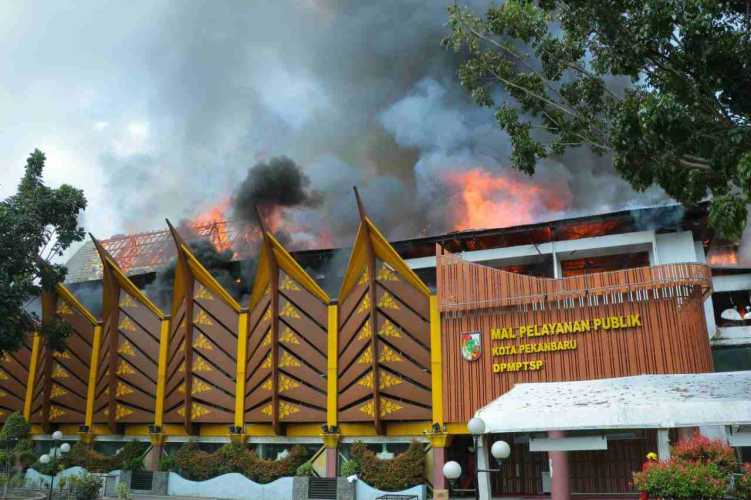 Gedung Utama MPP Terbakar, Layanan Dipindah ke Gedung C