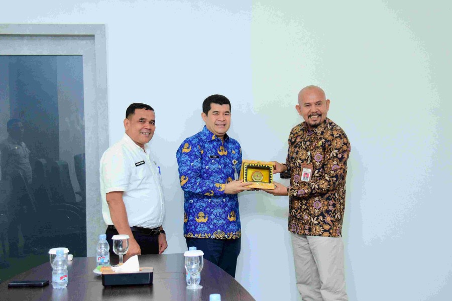 Komisi Informasi Riau Visit ke PPID Kampar