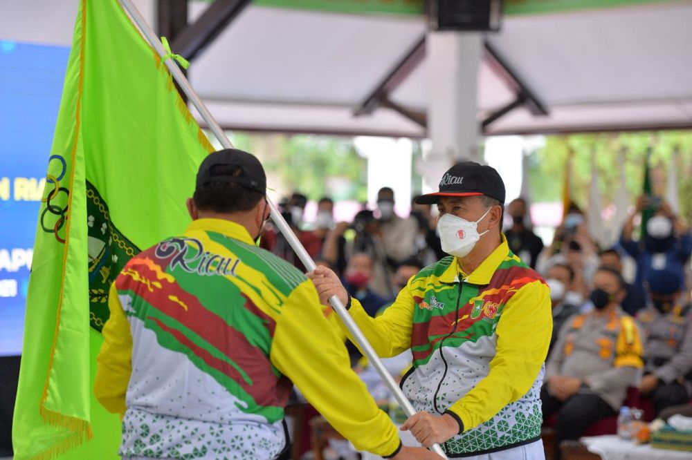 Malam Ini Gubernur Riau Serahkan Bonus Atlet PON dan Peparnas, Berikut Rinciannya