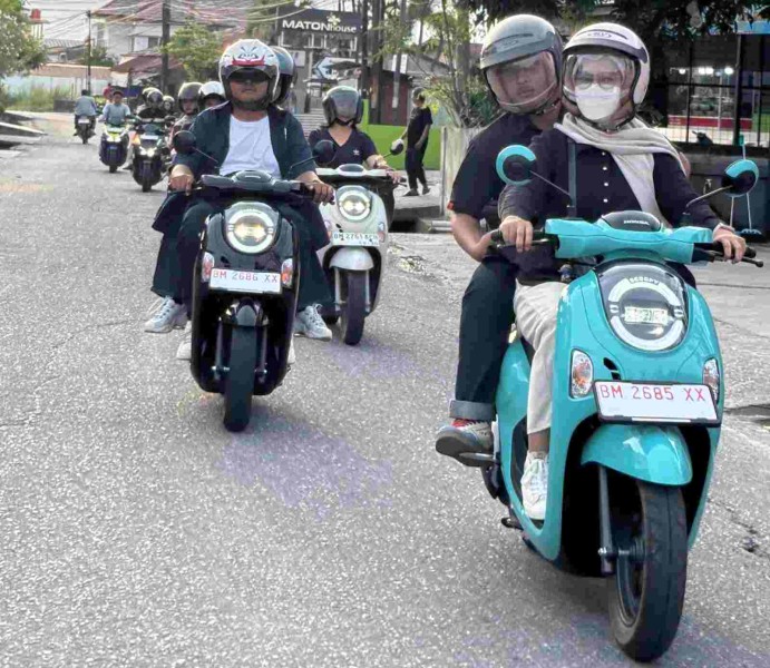 Rolling City Honda Scoopy, CDN Riau Ajak Komunitas Tampil Stylish di Jalan