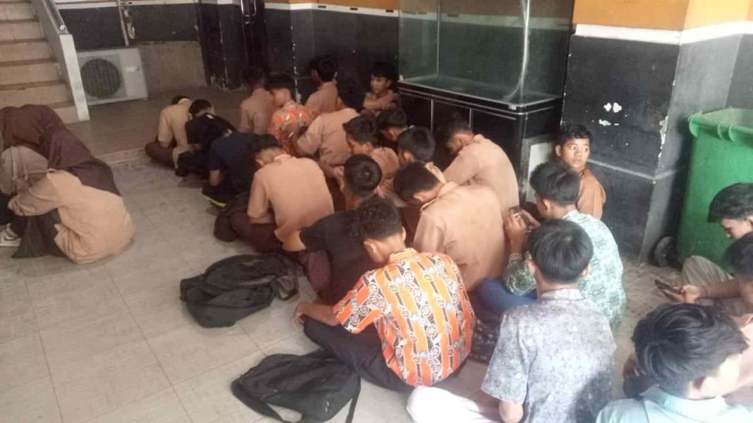 Satpol PP Pekanbaru Amankan 32 Pelajar Keluyuran Jam Sekolah