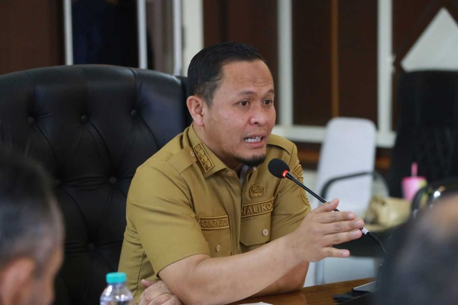 Walikota Pekanbaru Ancam Pecat ASN Selingkuh