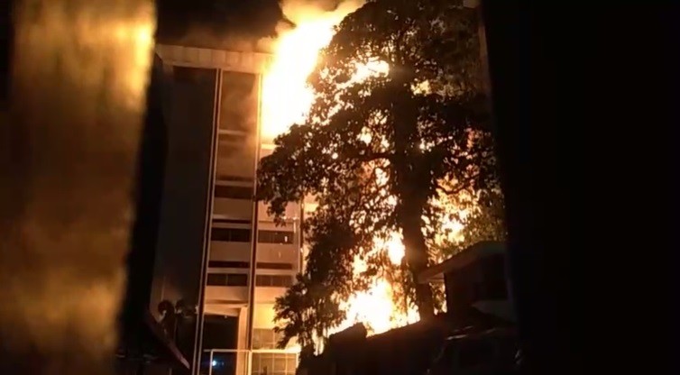 Gedung Kejaksaan Agung Terbakar, Salah Satunya Gedung Arsip